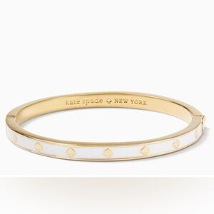 Kate Spade Spot the Spade Enamel Hinged Bangle Bracelet White NWOT With Dustbag